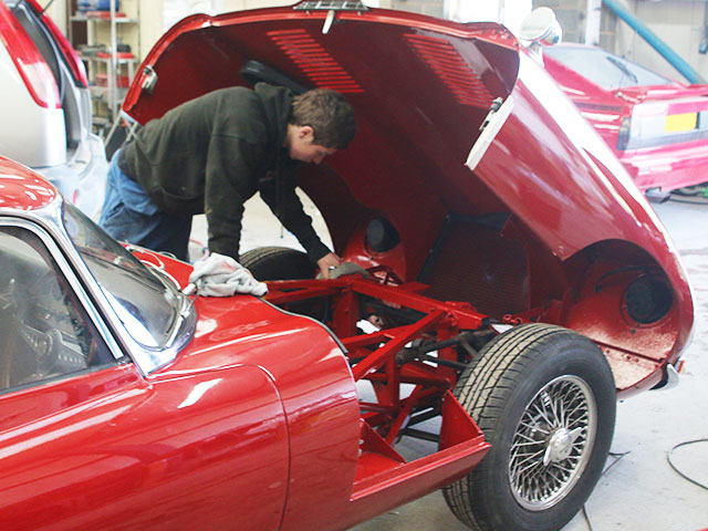 car-respraying-devon Car Respraying Devon